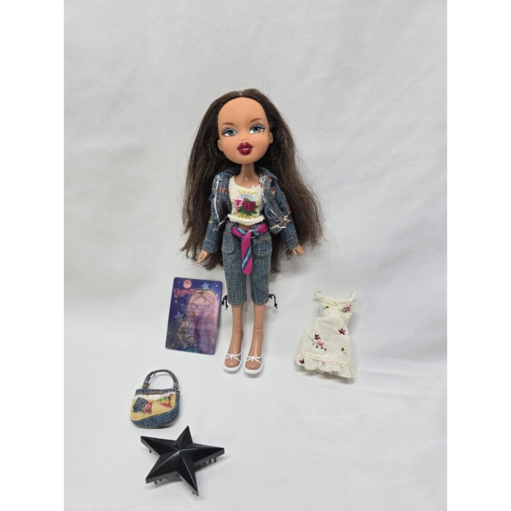 Bratz Funk Out Yasmin Fashion Doll 2004 MGA Entertainment